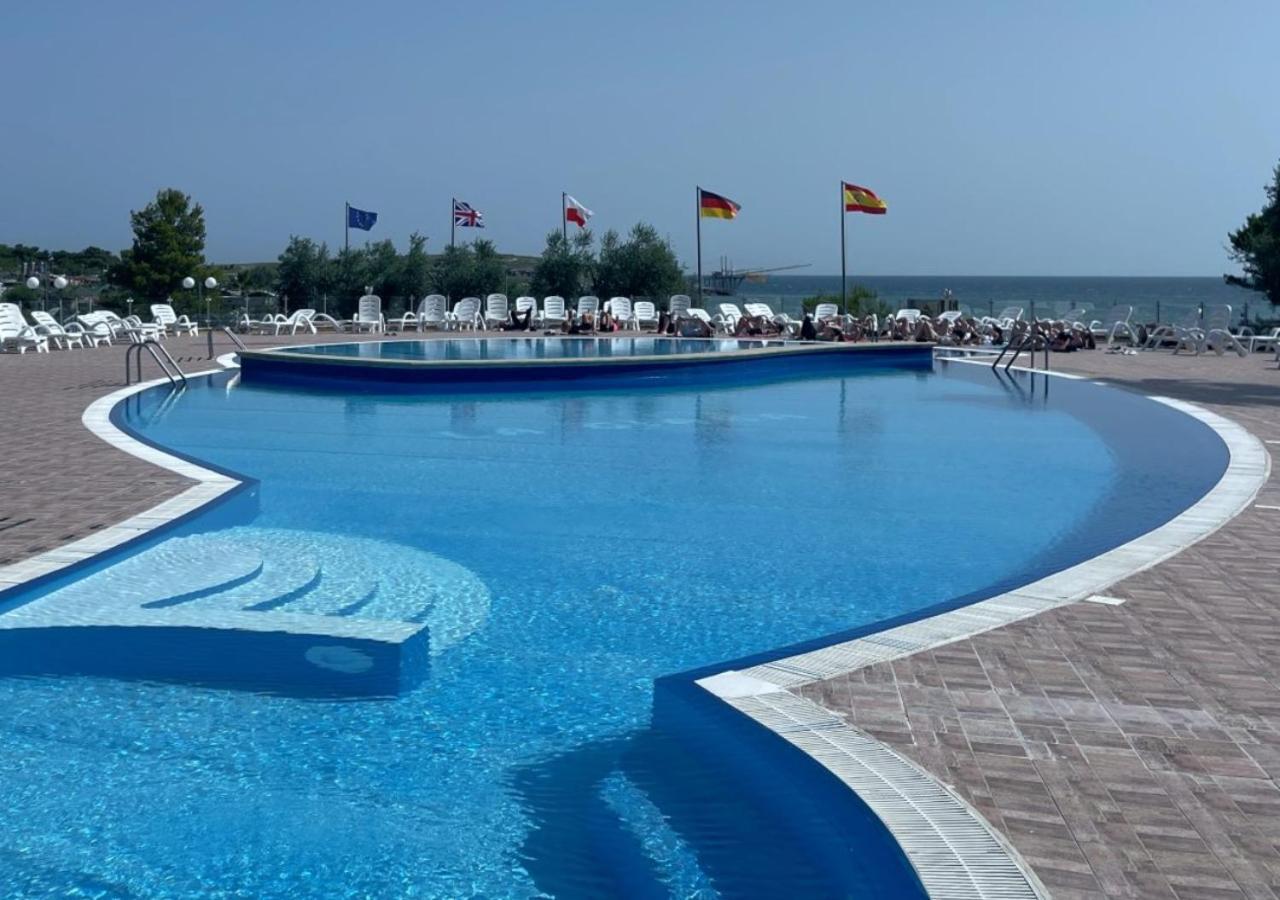 Villaggio La Giara Vieste Exteriör bild